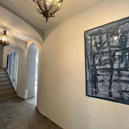Stylish 2Br Contemporary Design Perfect Vacation Apartment Gibraltar Bagian luar foto