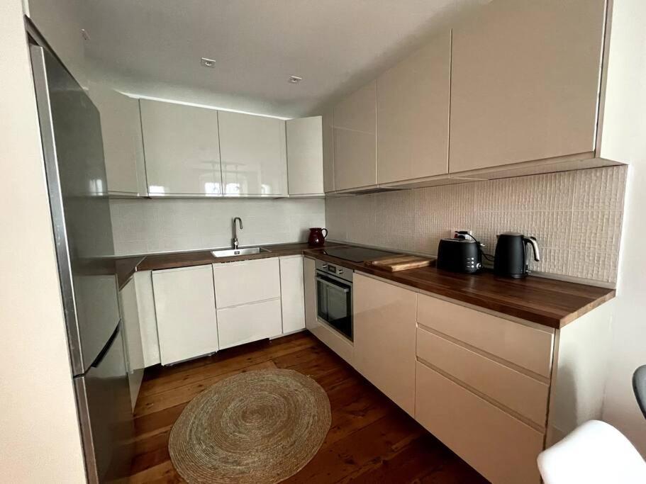 Stylish 2Br Contemporary Design Perfect Vacation Apartment Gibraltar Bagian luar foto