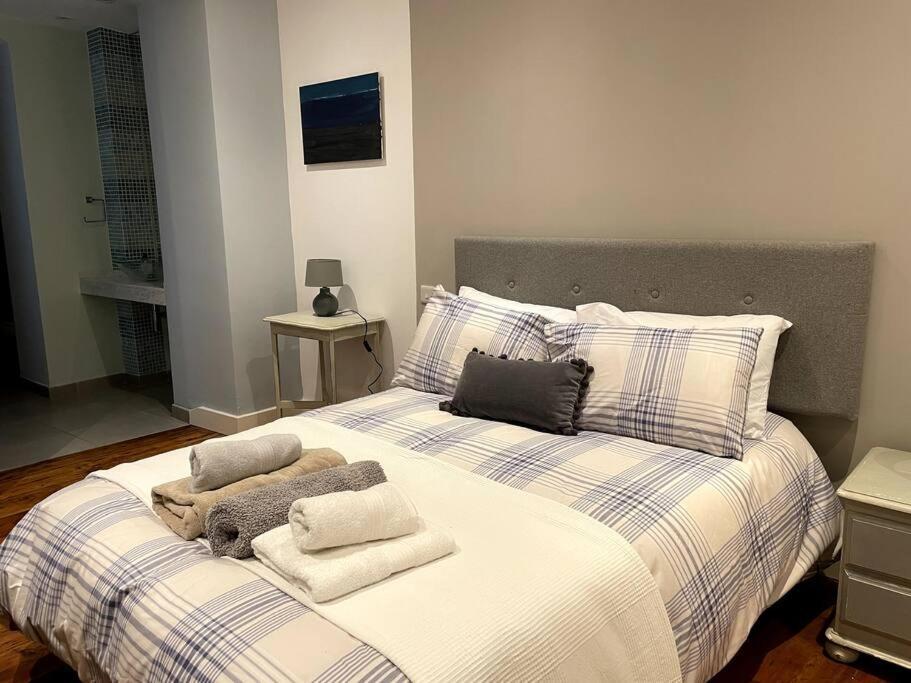 Stylish 2Br Contemporary Design Perfect Vacation Apartment Gibraltar Bagian luar foto